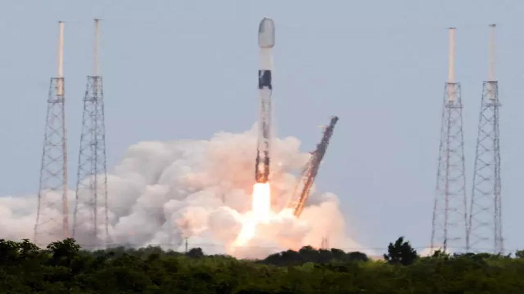 SpaceX Launched from US Air Force Base