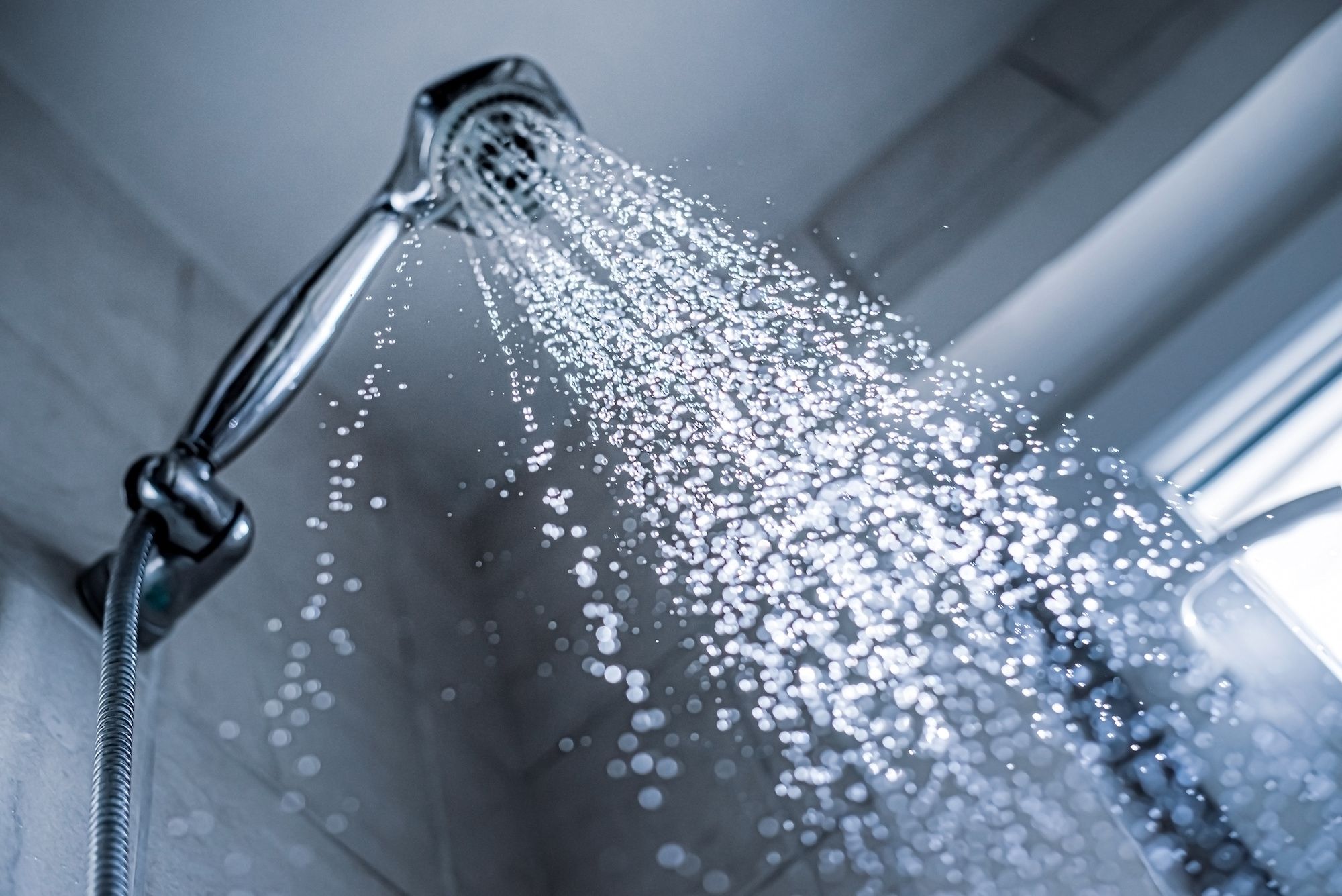 What are the benefits of a cold shower?