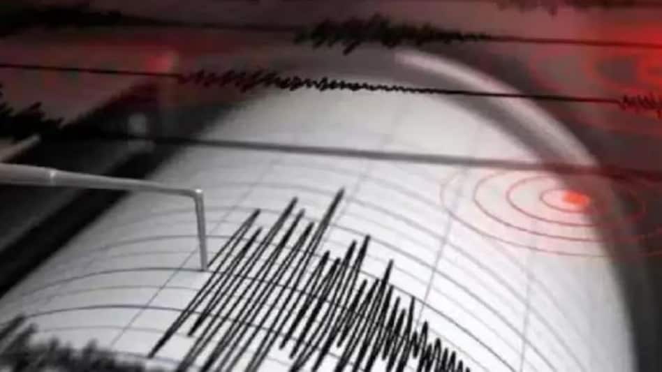 Massive tremors felt in Delhi-NCR after 6.2 magnitude earthquake in Nepal