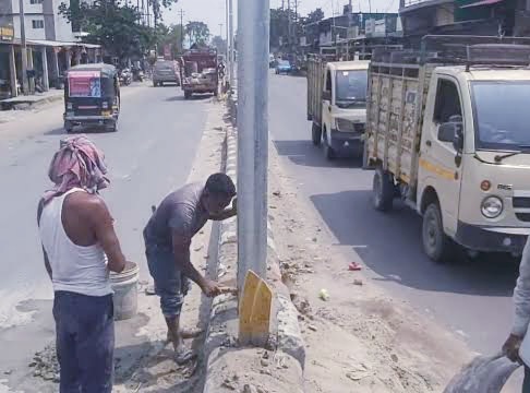 Siliguri: Work on set up of 64 streetlights started on Eastern Bypass